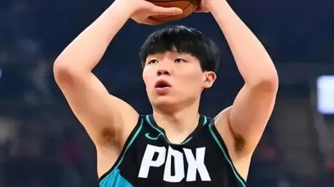 【11月球星风云榜：梅西领跑，C罗紧随，哈兰德德转热度三甲独占鳌头】